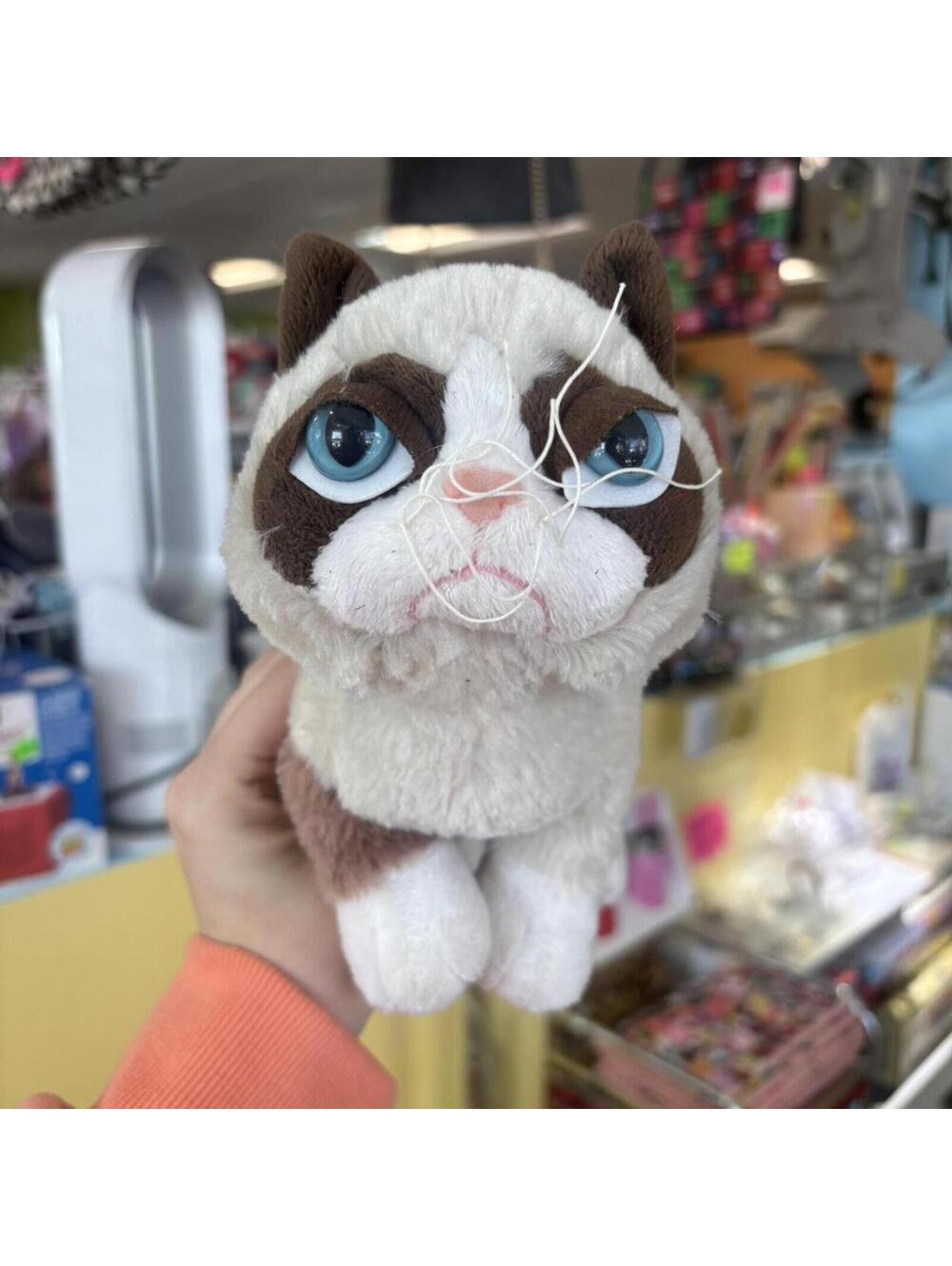 Webkinz Grumpy Cat HM800 Super rare collectible item no code